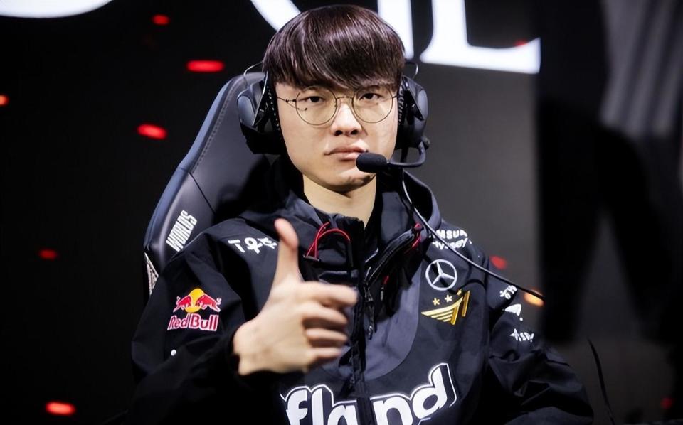 Counter-Strike 2 又收到了一次更新：各个方面的改进和修复